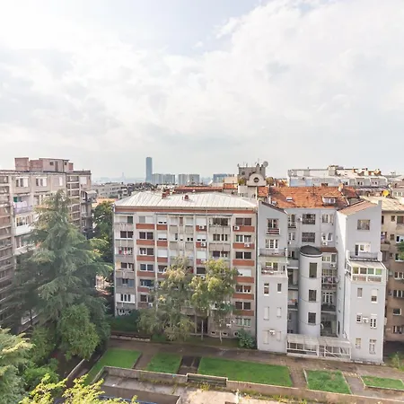 Slavija Square - Apartment